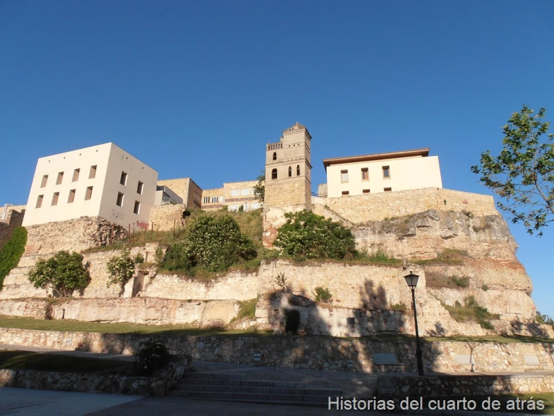 Restos del Alcázar de san Juan en la peña Celestina. Salamanca